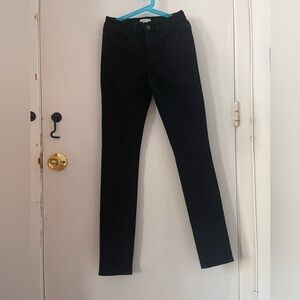 Jeans xs and sweatshirt xs (jeans and sweatshirt can fit 12years old)